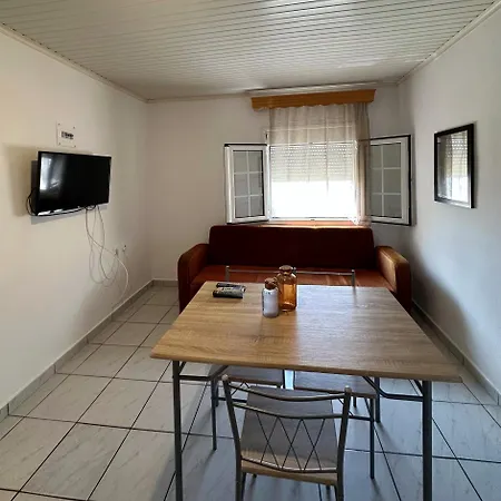 Holiday home Penelope House